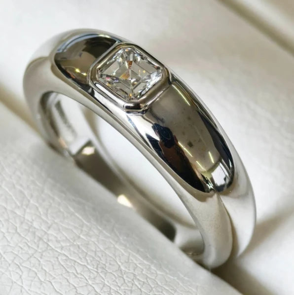 PICCHOTTI  750（K18WG）ダイヤモンドリング