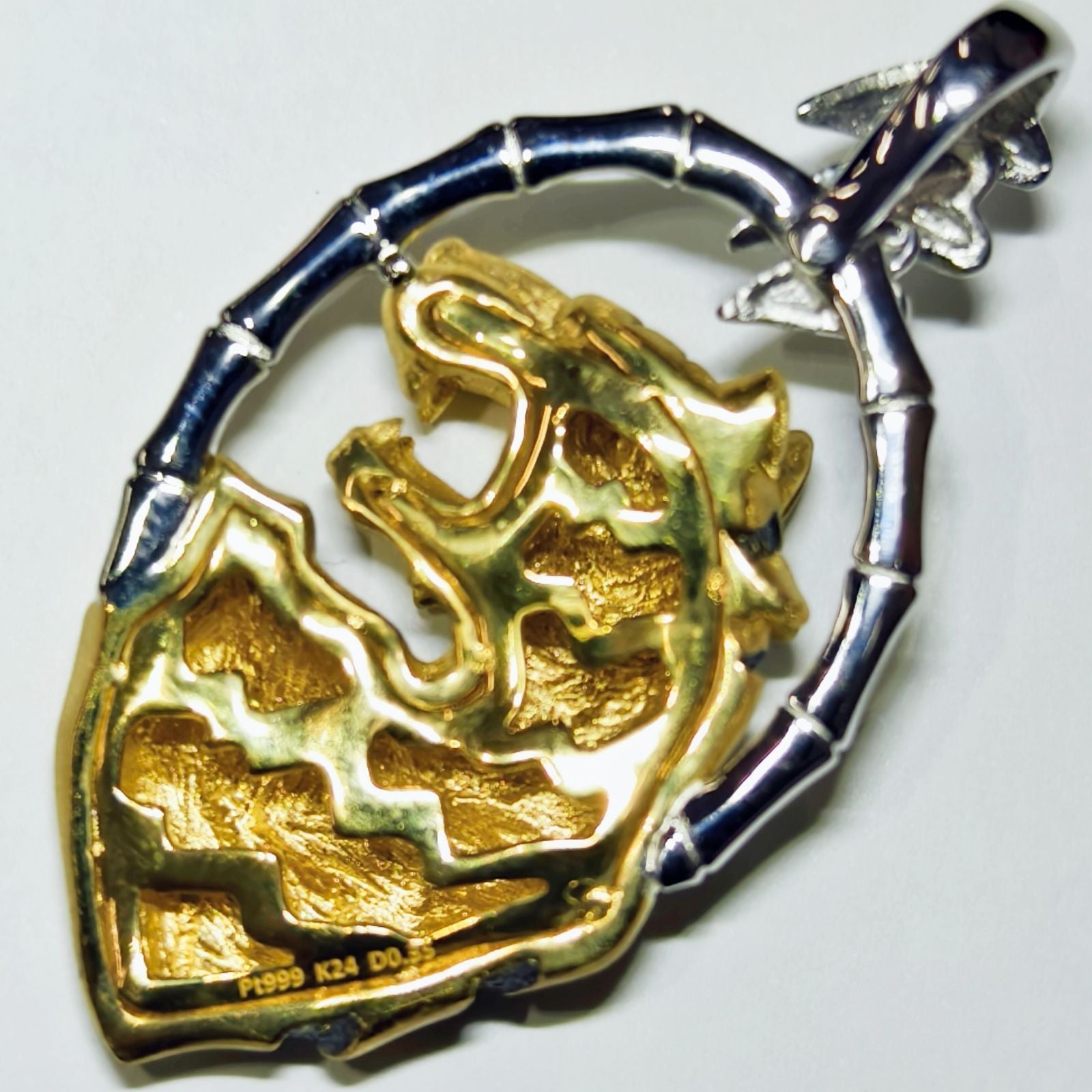 トラ　ペンダントヘット　コンビ　純金 純プラチナ K24\PT999