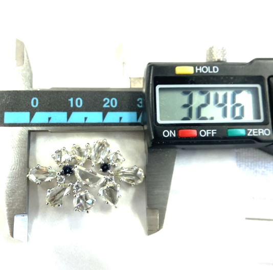 アレキサンドライト　ダイヤモンド　ホワイトゴールド　ペンダントトップ　K18WG