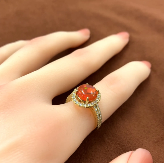 ファイアオパール　ダイヤモンド　ゴールド　リング　K18