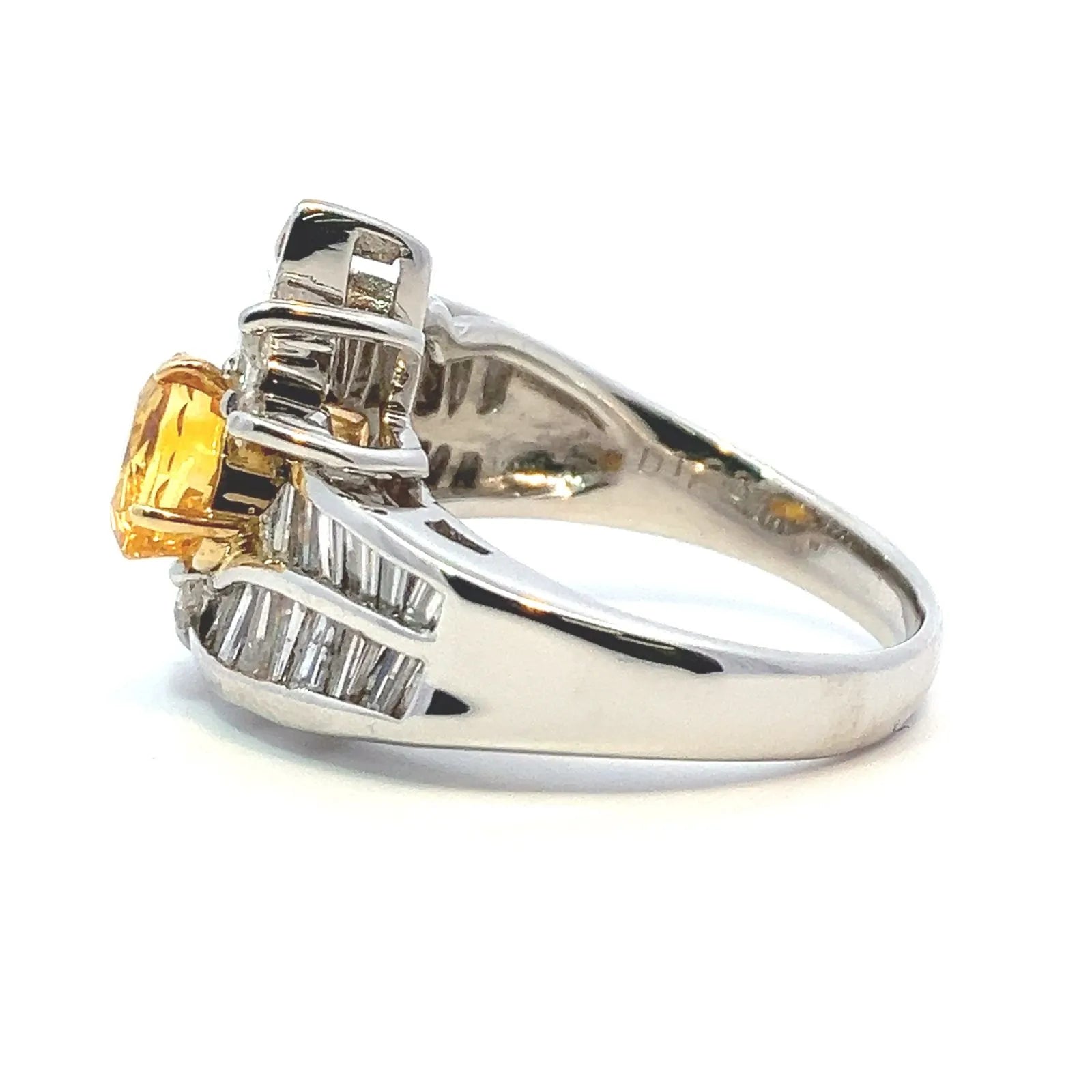 イエローサファイア　リング　コンビ　Pt900/K18