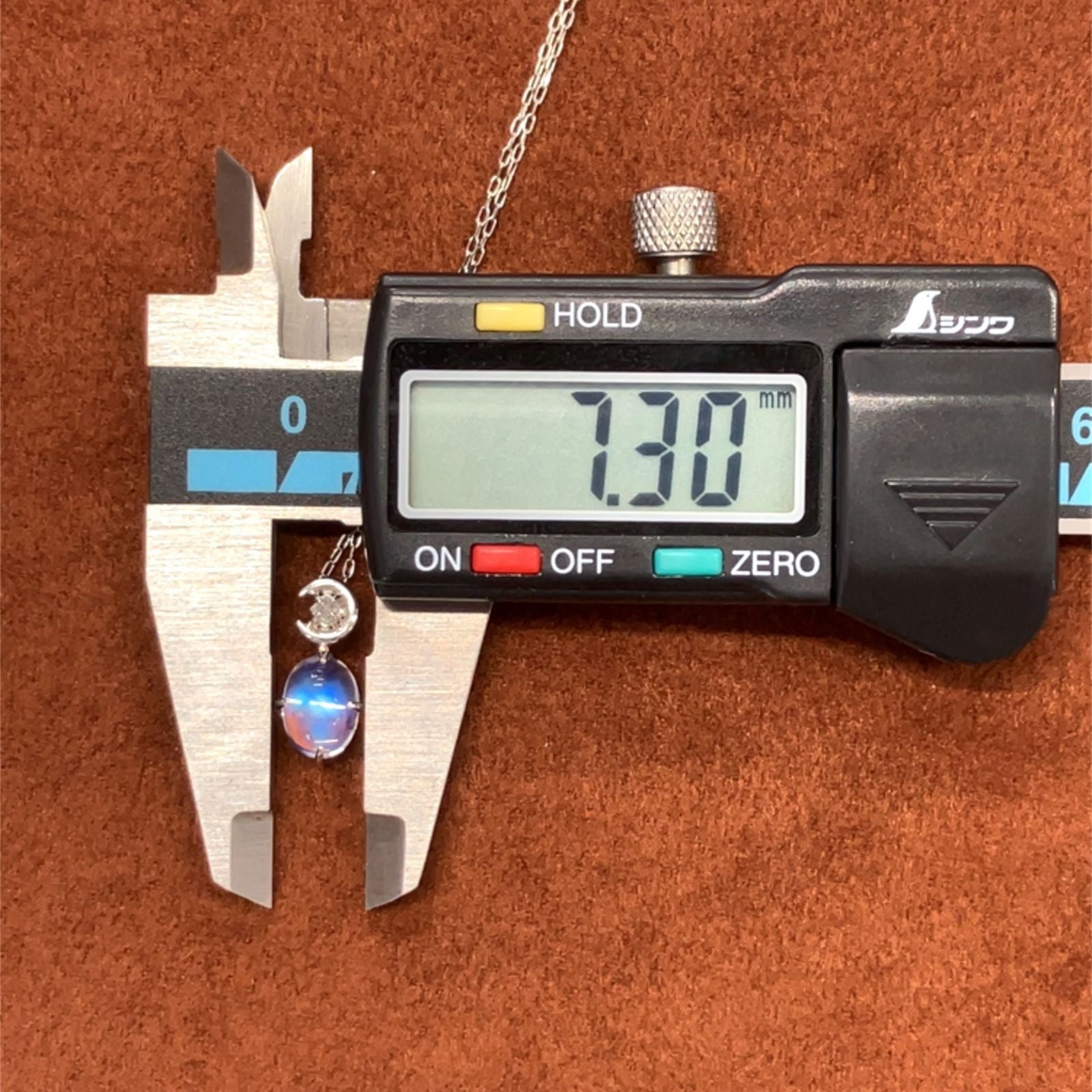 ムーンストーン　プラチナ　ネックレス　PT950/850