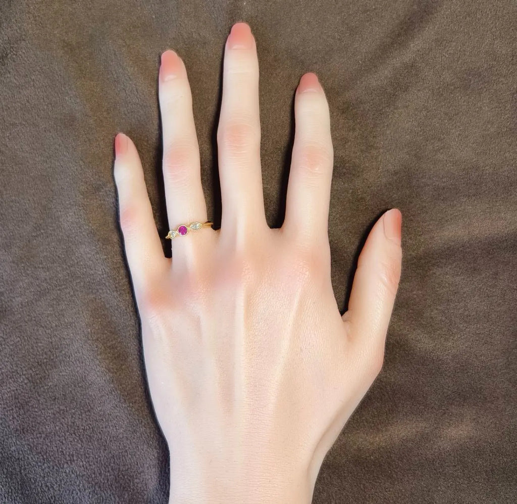 ルビー マーキス　ダイヤモンド 　ミル打ち　ゴールド　 リング　K18