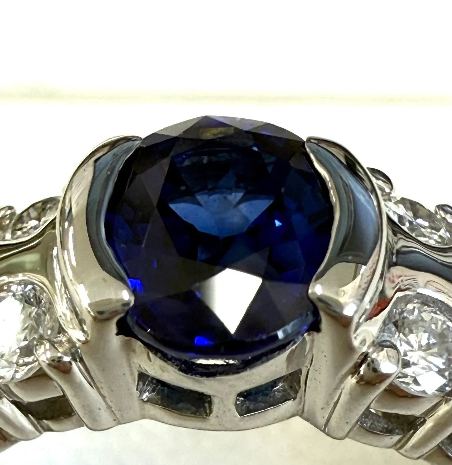 GIA鑑別付き　サファイヤ　 プラチナ　リング 　Pt900