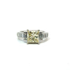 2.011ct　プリンセスカット　ダイヤモンド　リング　プラチナ　Pt900