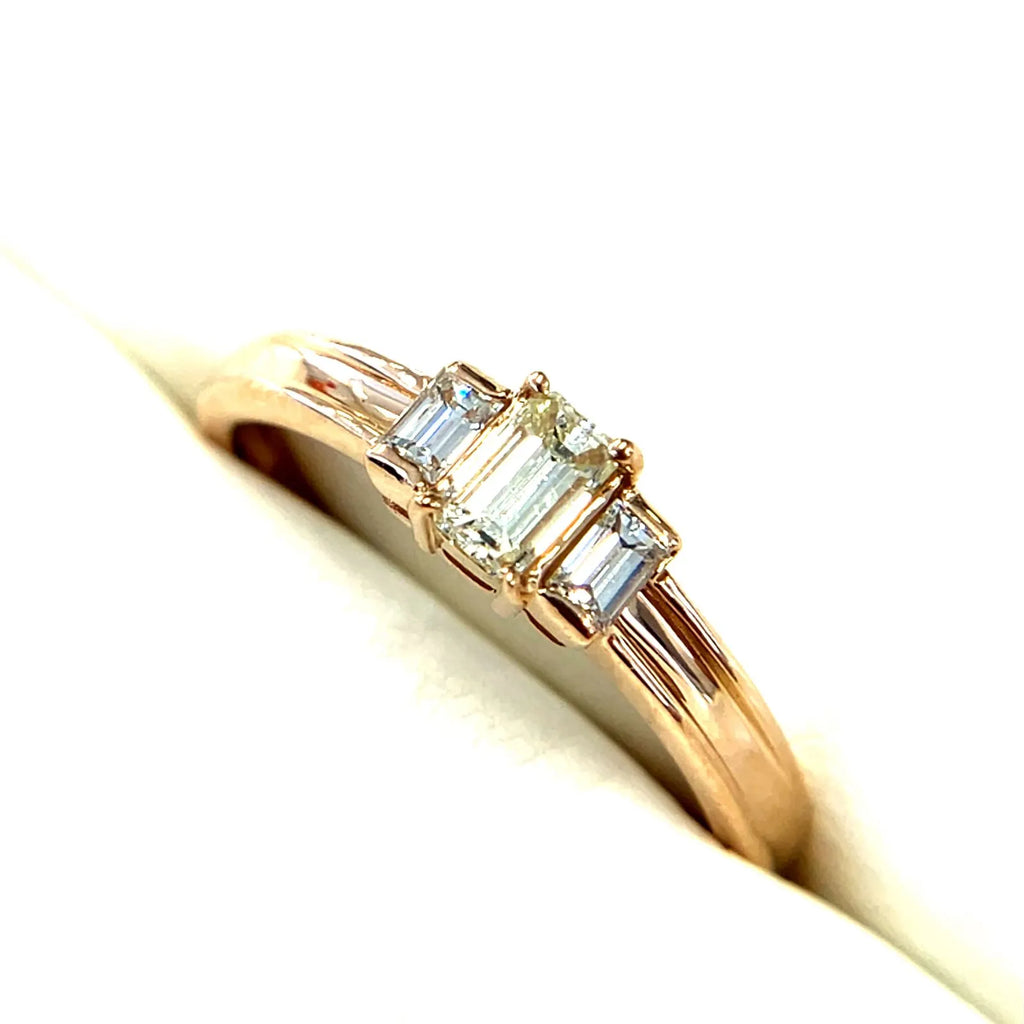 VS2 ダイヤモンド バケットカット リング ゴールド K18