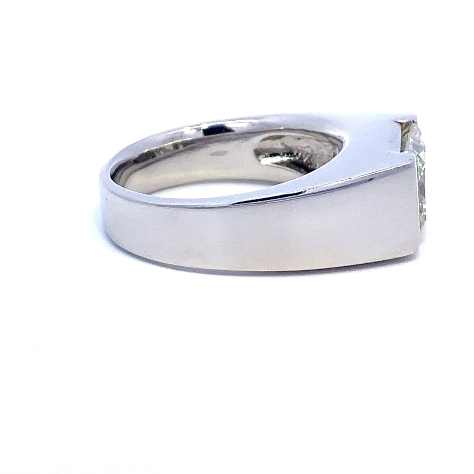 3.011ct　プリンセスカット　ダイヤモンド　リング　プラチナ　Pt900