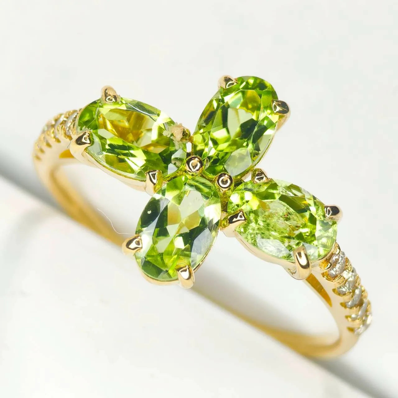 ペリドット　リング　ゴールド　K18