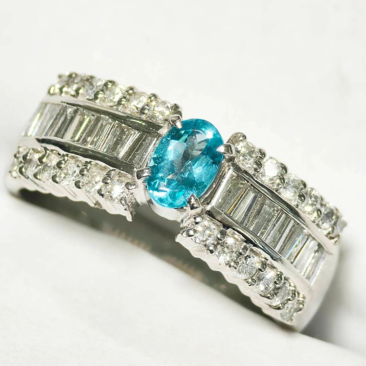 アパタイト　リング　プラチナ　Pt900