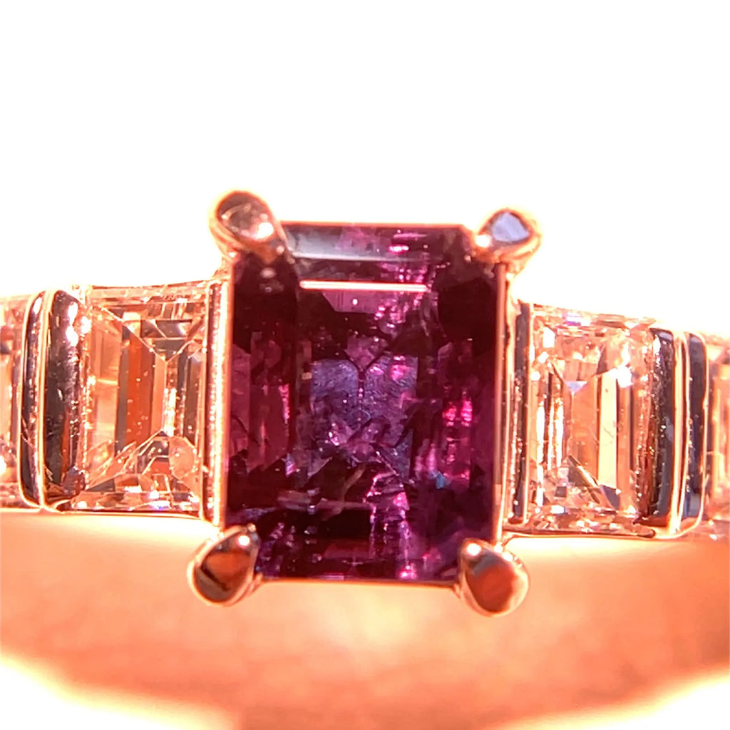 アレキサンドライト　リング　プラチナ　Pt900　鑑別書あり