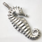 RAIMA　シーホース　ペンダントヘット　750刻印（K１８）