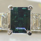 アレキサンドライト　リング　プラチナ　Pt900　鑑別書あり