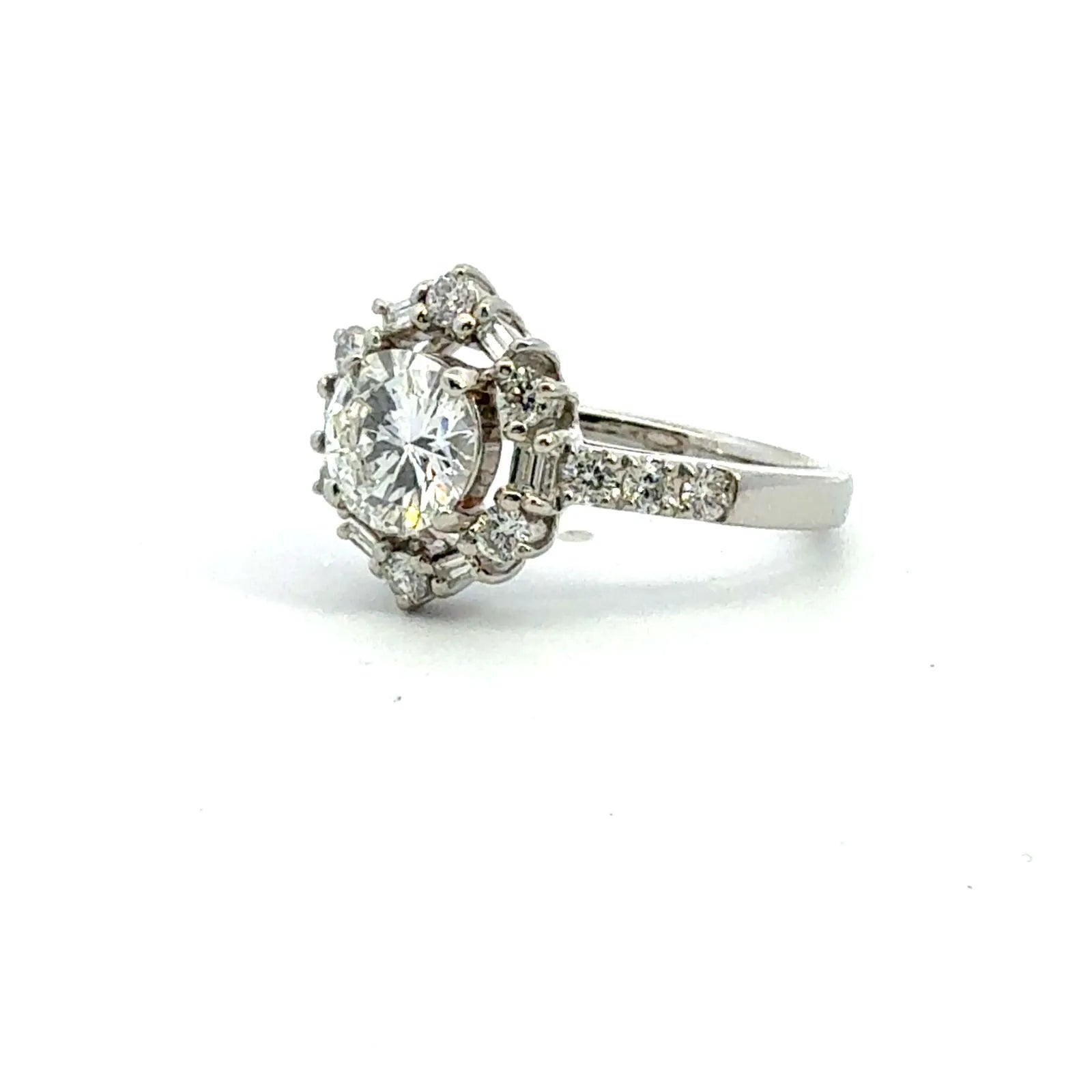 1.000ctUP☆　ダイヤモンド　リング　プラチナ　PT900