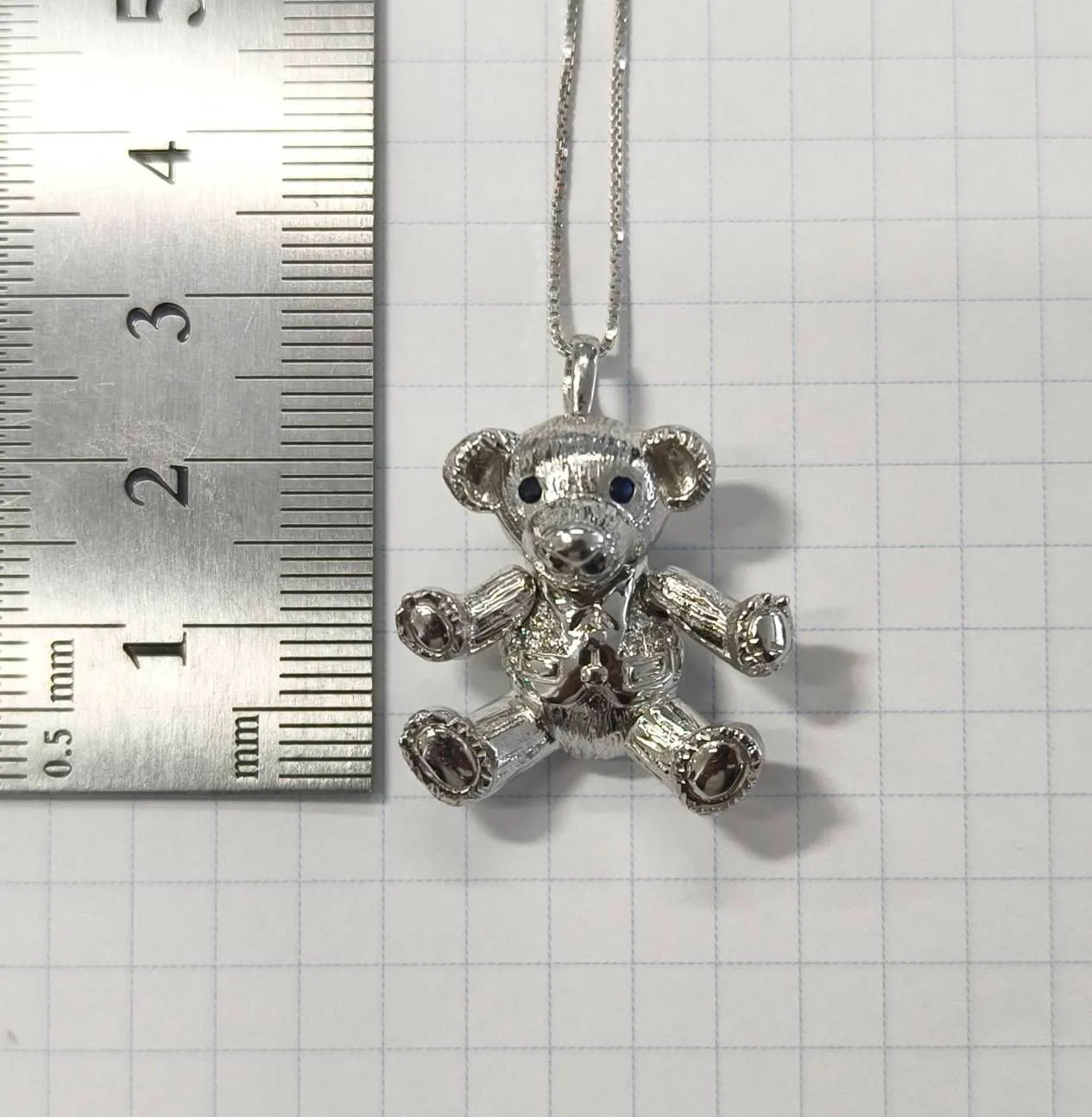 クマちゃん   ホワイトゴールド　ネックレス　K18WG