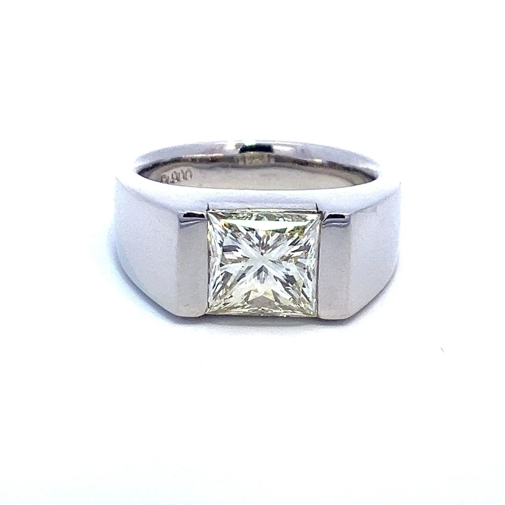 3.011ct　プリンセスカット　ダイヤモンド　リング　プラチナ　Pt900