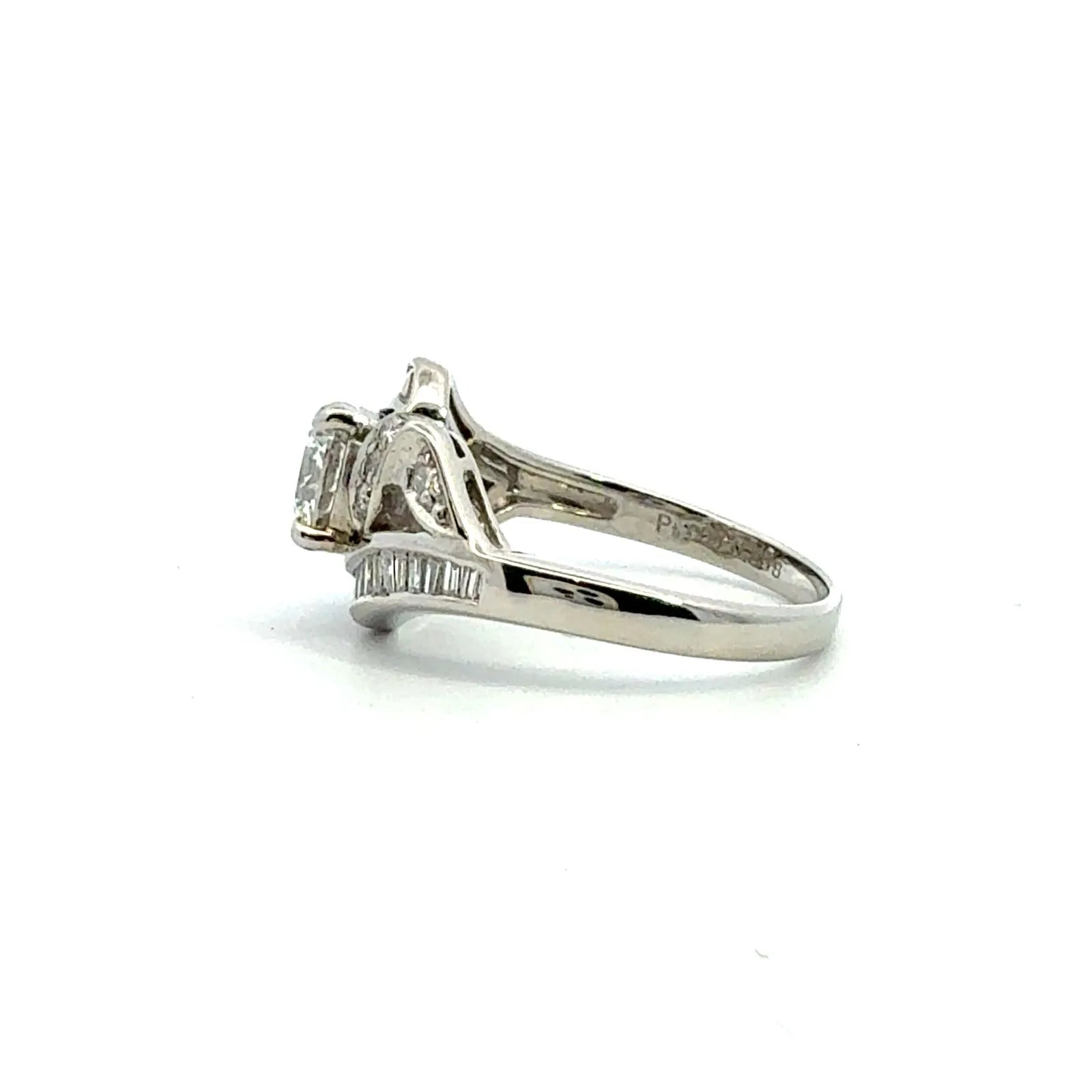 I1　0.838ct　ダイヤモンド リング　プラチナ　Pt900